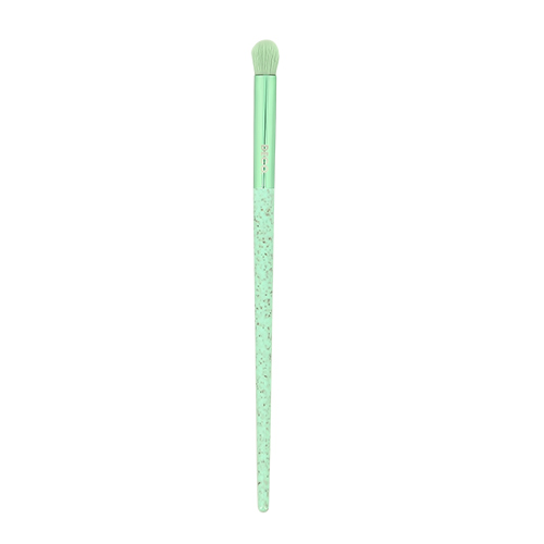 

Кисть для нанесения и растушевки теней DECO. GO GREEN eye shader