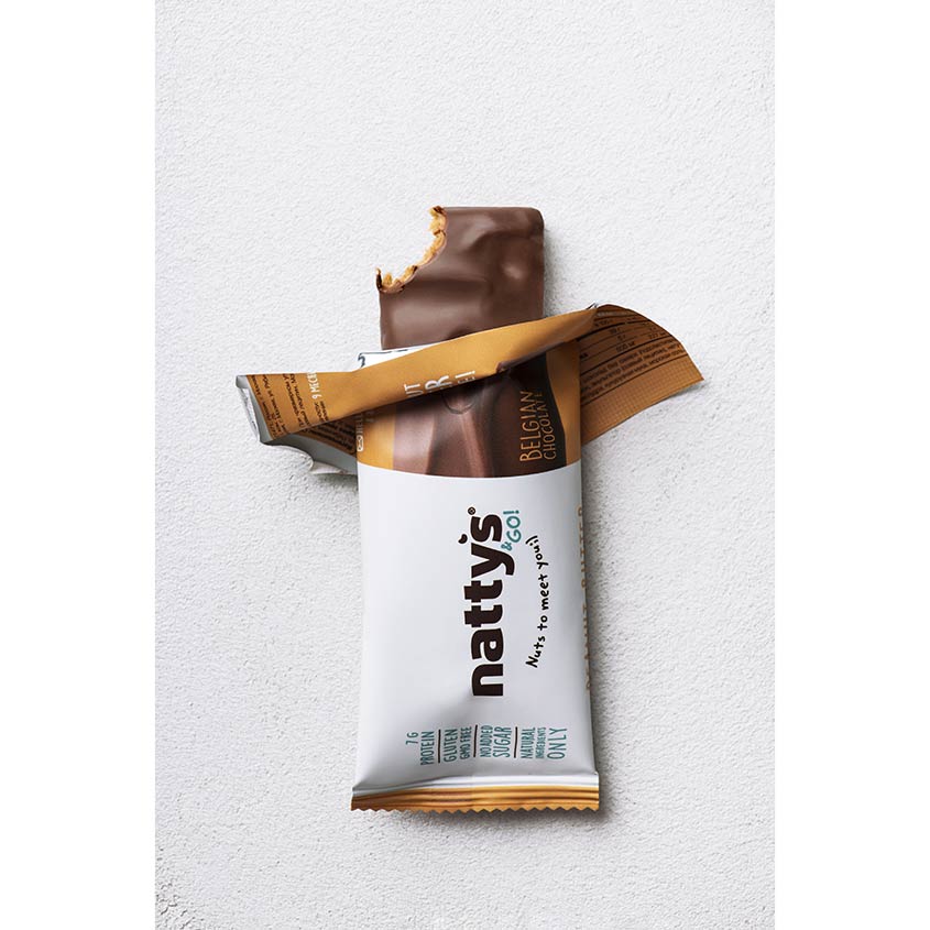 Шоколадный батончик `NATTYS` в молочном шоколаде 45 г