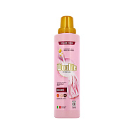 Гель для стирки `WOOLITE` PREMIUM DELICATE 900 мл