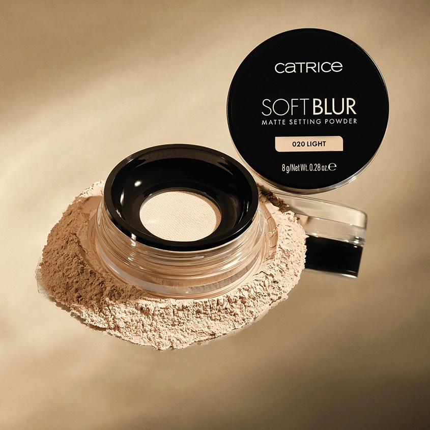 Пудра для лица `CATRICE` SOFT BLUR MATTE рассыпчатая матирующая тон 020 Light