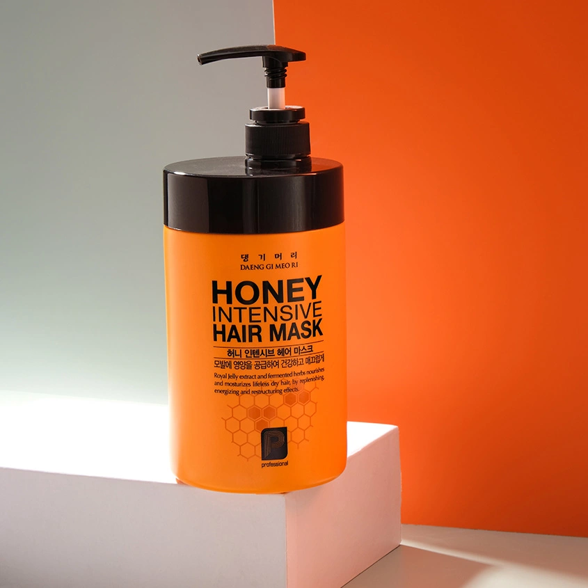 Маска для волос `DAENG GI MEO RI` HONEY Интенсивная с пчелиным маточным молочком 1000 мл