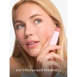 Румяна для лица `REVOLUTION` SILK BLUSH в стике тон Peachy pink
