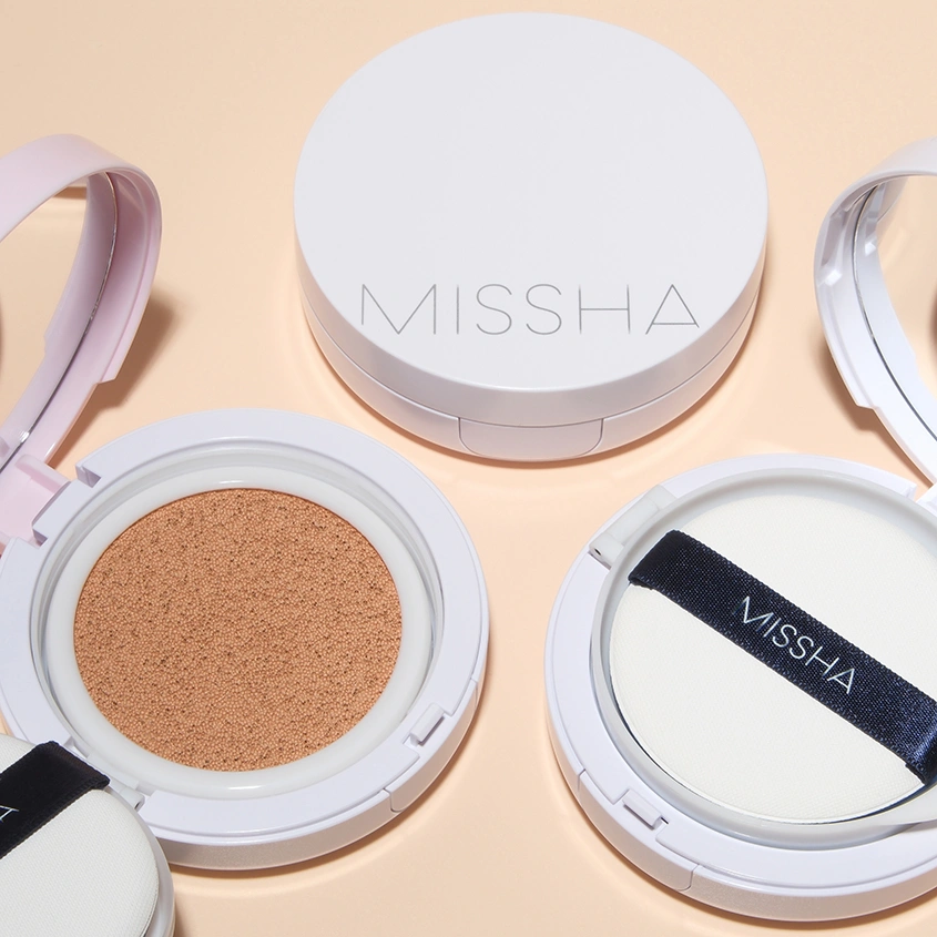 Кушон тональный для лица `MISSHA` MAGIC CUSHION MOISTURE UP с увлажняющим эффектом тон 21 Neutral light beige