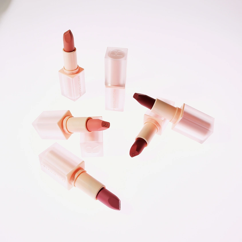 Помада для губ `REVOLUTION` LIP ALLURE SOFT SATIN LIPSTICK тон Dreamy pink