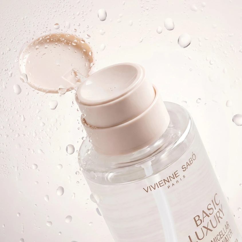 Мицеллярная вода `VIVIENNE SABO` BASIC LUXURY для снятия макияжа (для всех типов кожи) 440 мл