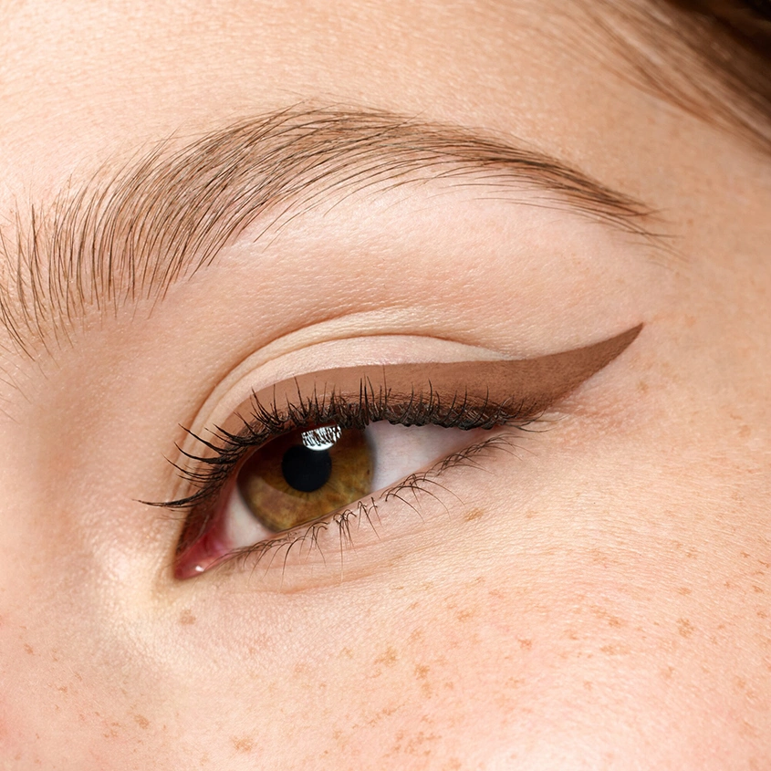 Подводка для глаз `ESSENCE` COLOUR IT! жидкая тон 05 Chocolate brown