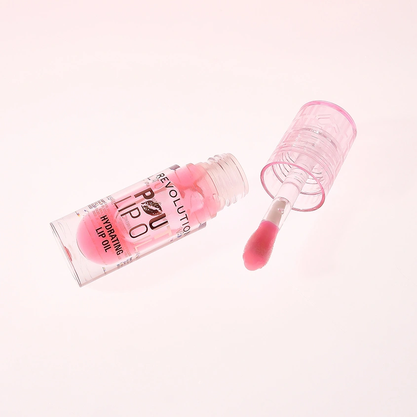 Масло для губ `REVOLUTION` POUT LIP OIL ухаживающее с фруктовым ароматом тон Glam pink shimmer