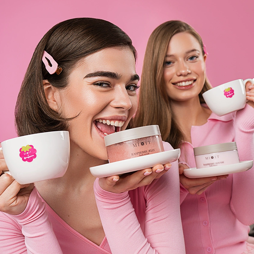Скраб для тела `MIXIT` RASPBERRY с экстрактом малины 300 г