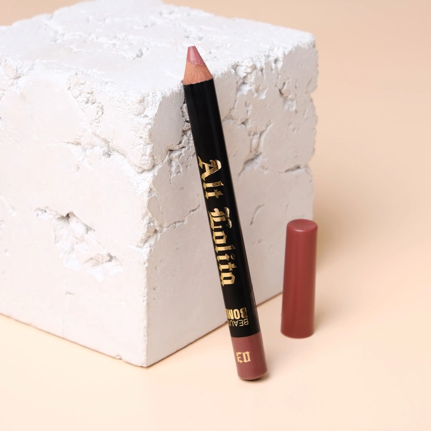 Карандаш для губ `BEAUTY BOMB` ALT LOLITA тон 03 Cold fingers